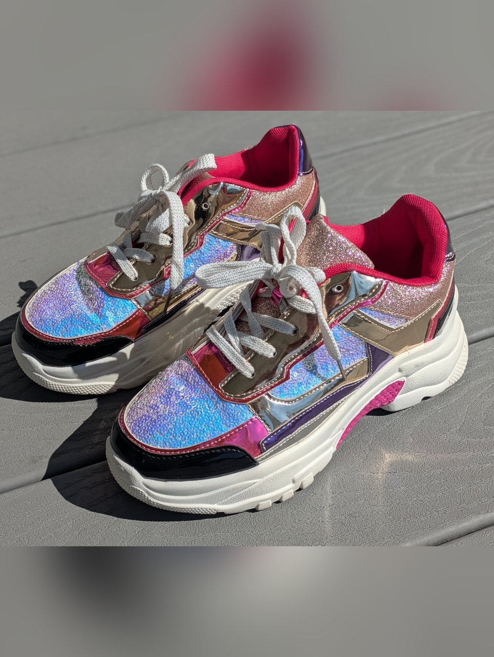 Iconic Chunky Platform Y2K Hologram Fashion Sneakers Women's Size 7